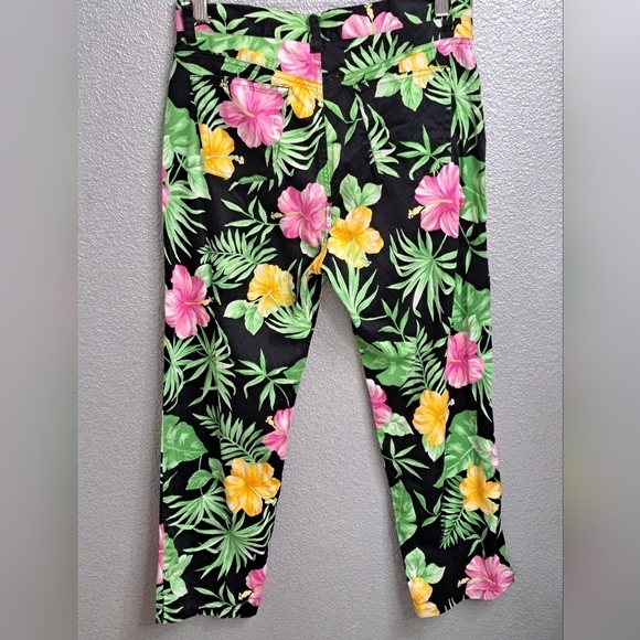Lauren Ralph Lauren Hawaiian Floral Black Cropped Pants - Picture 3 of 6